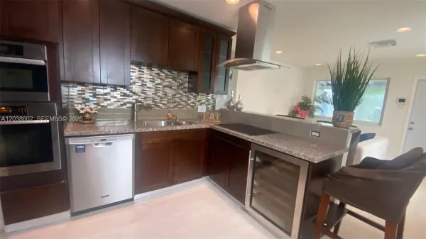 1947 Garfield Street, Hollywood, FL 33020