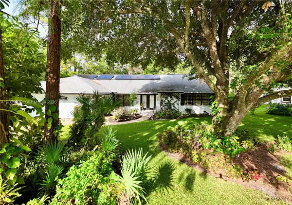 172 Wild Pine Road, Wellington, FL 33414