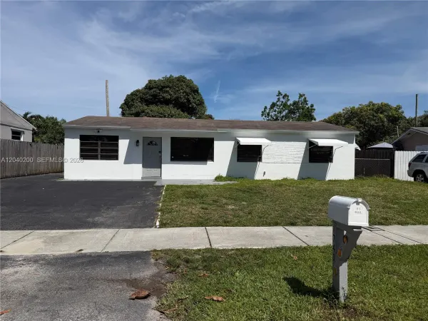 1740 SW 47th Avenue, Fort Lauderdale, FL 33317