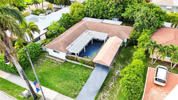 3145 Hollywood Boulevard, Hollywood, FL 33021