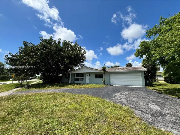 4300 NW 9th Court, Coconut Creek, FL 33066
