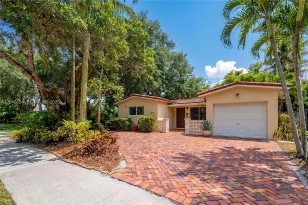3800 W Park Road, Hollywood, FL 33021