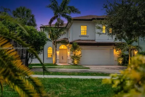 3040 SW 44th Court, Dania Beach, FL 33312