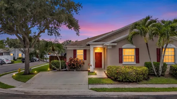 5823 Plum Harbor Circle, Tamarac, FL 33321