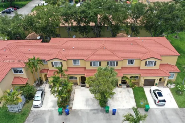 2123 SW 101st Lane, Miramar, FL 33025