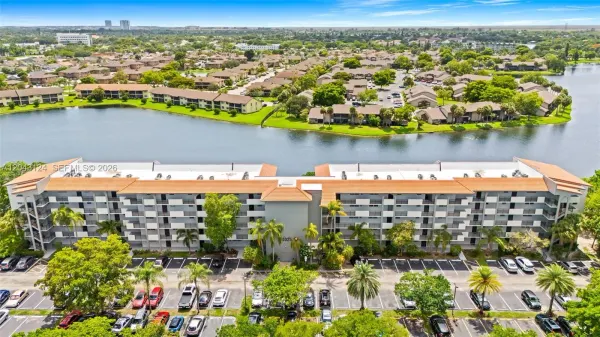 4025 N Nob Hill Road 301, Sunrise, FL 33351
