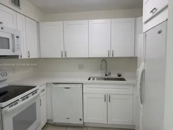 3153 Coral Ridge Drive 3153, Coral Springs, FL 33065