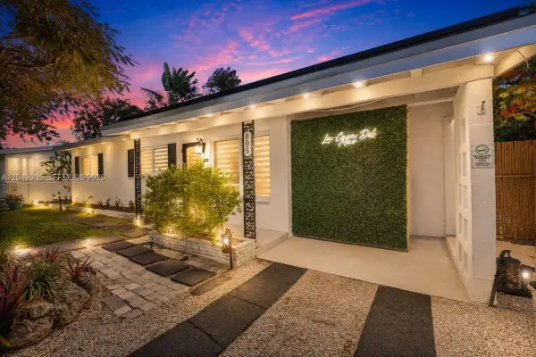 805 SW 22nd Avenue, Fort Lauderdale, FL 33312