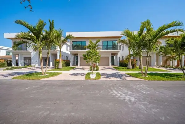 1332 NE 16th Terrace, Fort Lauderdale, FL 33304