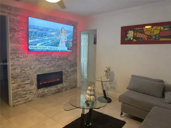 1332 SW 22nd Avenue, Fort Lauderdale, FL 33312