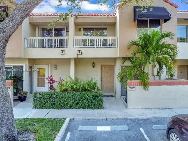 7887 NW 7th Court, Plantation, FL 33324
