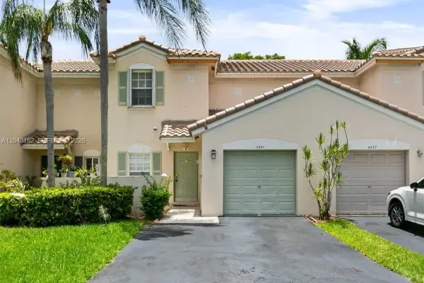 4941 SW 32nd Terrace, Dania Beach, FL 33312