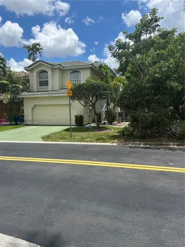10386 NW 7th Street, Coral Springs, FL 33071