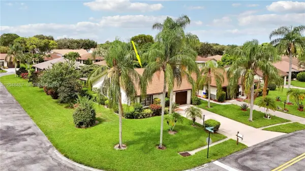 3449 Shadow Wood Drive, Greenacres, FL 33463