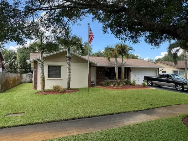 11866 SW 59th Court, Cooper City, FL 33330