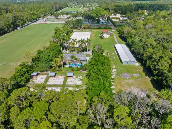 1068 D Road, Loxahatchee, FL 33470