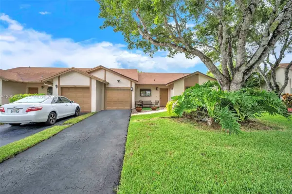 7702 NW 60th Street, Tamarac, FL 33321