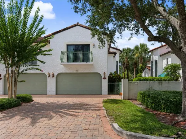 2908 Hidden Harbour Court, Dania Beach, FL 33312