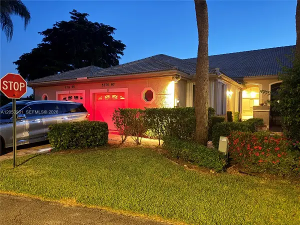 5374 Monterey Circle A, Delray Beach, FL 33484