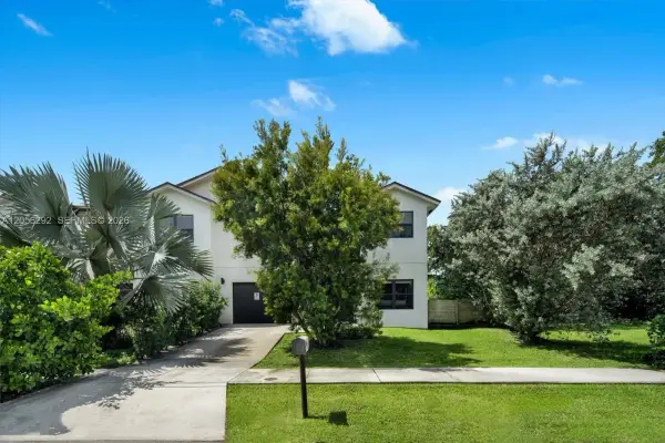 808 SW 29th Street, Fort Lauderdale, FL 33315