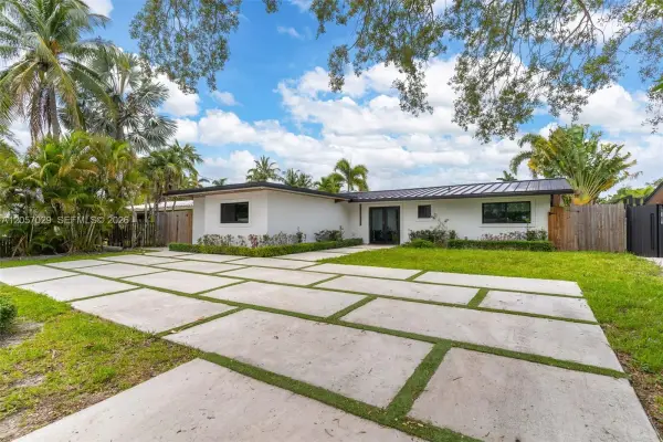 1713 SW 5th Street, Fort Lauderdale, FL 33312