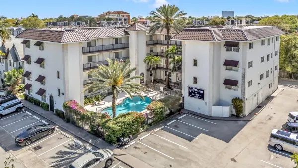 924 SE 2nd Street 32, Fort Lauderdale, FL 33301