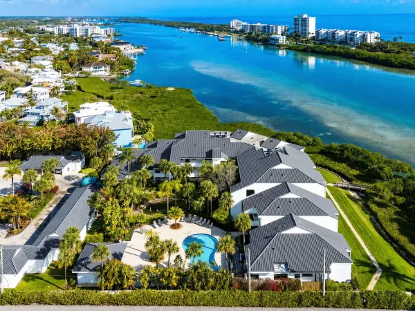 200 Waterway Road 104, Tequesta, FL 33469