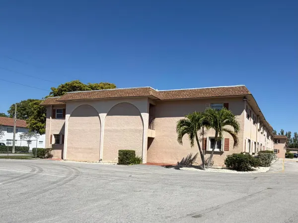 650 SW 2nd SW 2480, Boca Raton, FL 33432