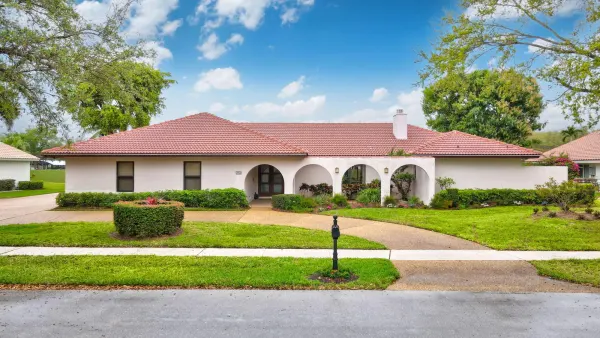 1960 NW 25th Street, Boca Raton, FL 33431
