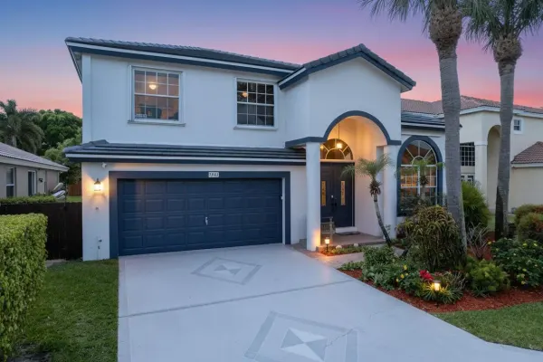 7040 Peninsula Lake Court, Lake Worth, FL 33467