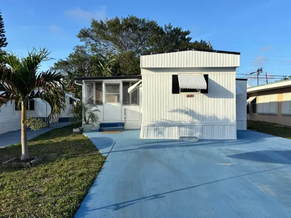 4121 88th Court S, Boynton Beach, FL 33436