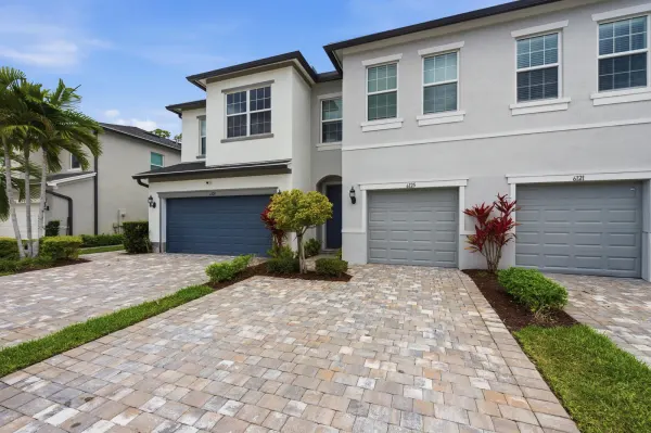 6125 Rancho Lane, Greenacres, FL 33415