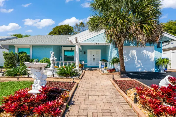 1340 SW 75th Avenue, North Lauderdale, FL 33068