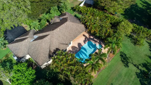 5330 SW 199 Avenue, Pembroke Pines, FL 33332