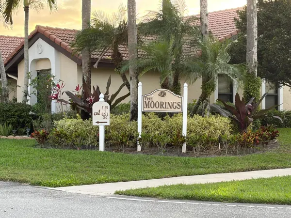 8232 Waterline Drive, Boynton Beach, FL 33472