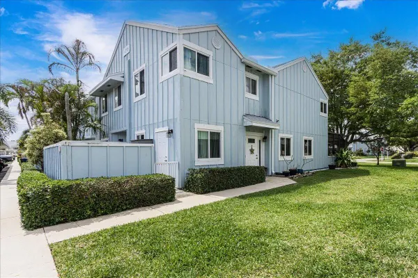 6198 Riverwalk Lane 1, Jupiter, FL 33458