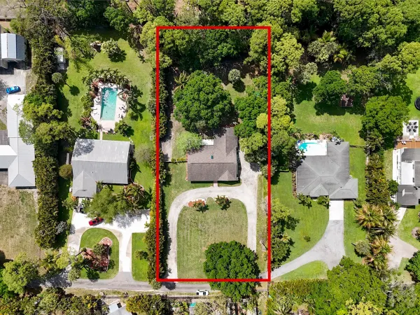 355 86th Terrace S, West Palm Beach, FL 33411