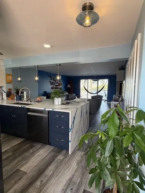 131 SE 3rd Avenue 202, Dania Beach, FL 33004