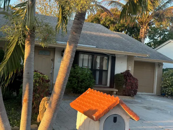 5654 E Ithaca Cir Circle E, Lake Worth, FL 33463