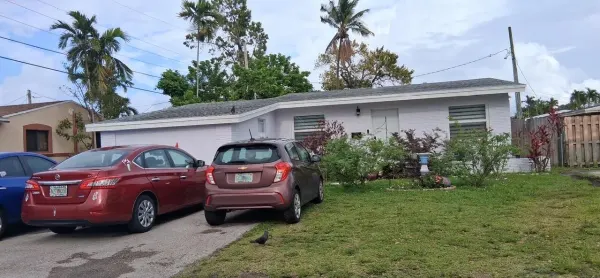 1519 S 24th Terrace, Hollywood, FL 33020