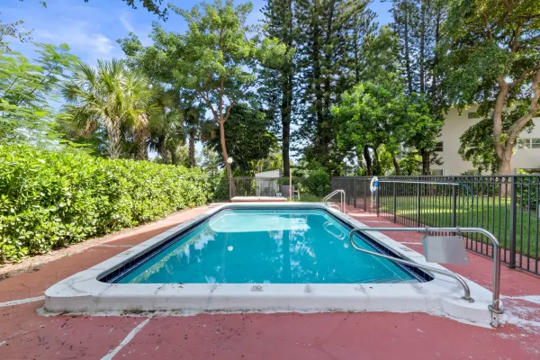 1101 Crystal Lake Drive 309, Deerfield Beach, FL 33064