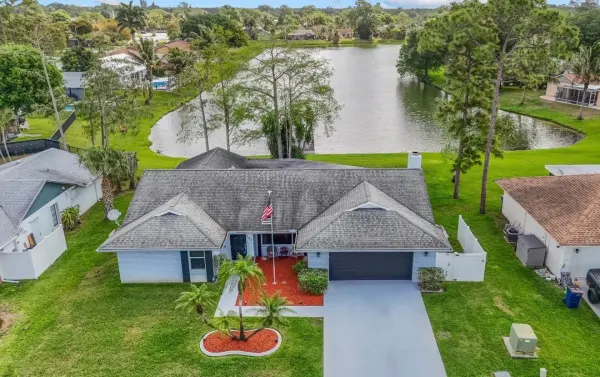 125 Parkwood Drive, Royal Palm Beach, FL 33411