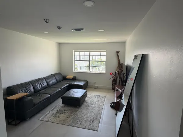 298 SW 6th Street 2080, Boca Raton, FL 33432