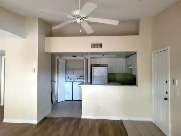 4195 N Haverhill Road 324, West Palm Beach, FL 33417