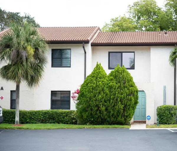 21820 Cypress Circle 25c, Boca Raton, FL 33433
