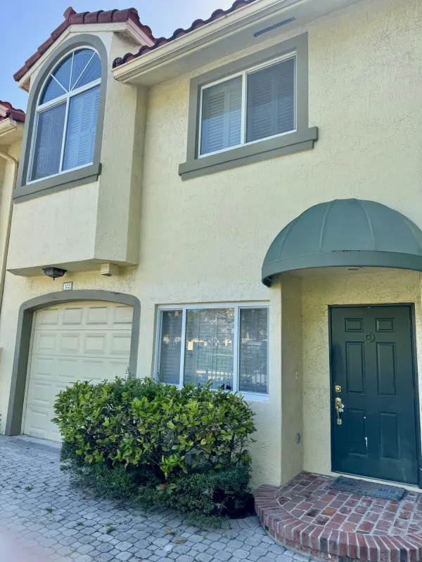103 NE 14th Avenue 5, Fort Lauderdale, FL 33301