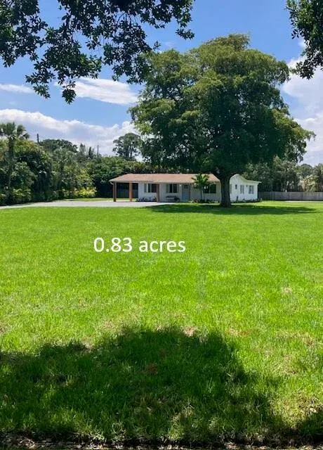 8781 N Virginia Avenue, Palm Beach Gardens, FL 33418