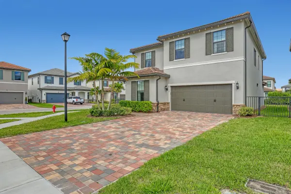4740 Chantilly, Lake Worth, FL 33467