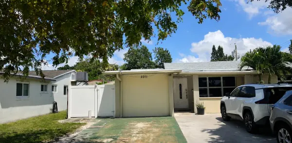 2311 N 58th Avenue, Hollywood, FL 33021