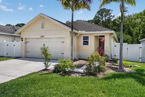 6814 Mitchell Street, Jupiter, FL 33458
